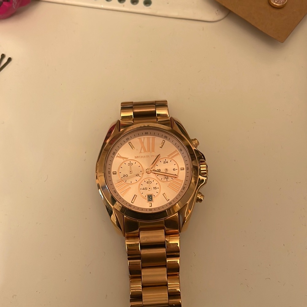 Michael Kors women’s rose gold watch